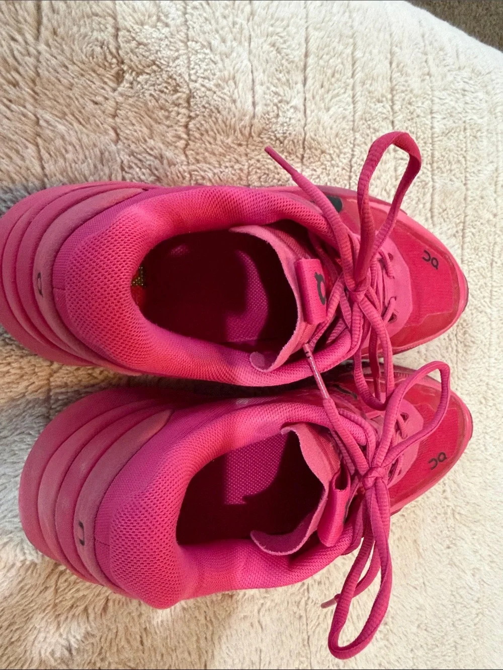 On Running Men’s Tennis The Roger Pro 2 size 9